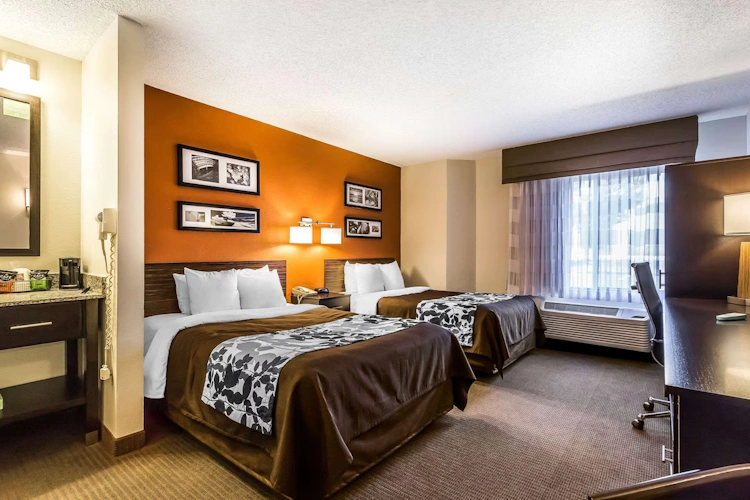 Sleep Inn Springfield kamer.webp