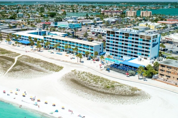 3Bilmar Beach Resort strand 3.webp