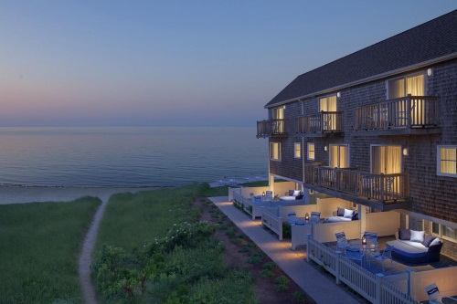 ocean mist beach hotel buitenkant uizicht zee.jpg