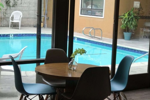 greentree inn & suites alhambra zwembad.jpg