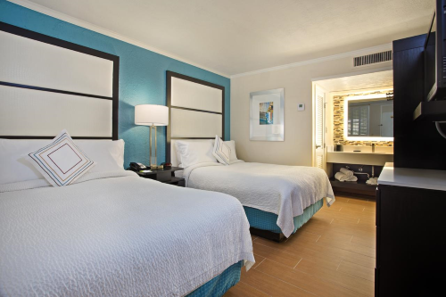 marriott fairfield inn key west kamer.png