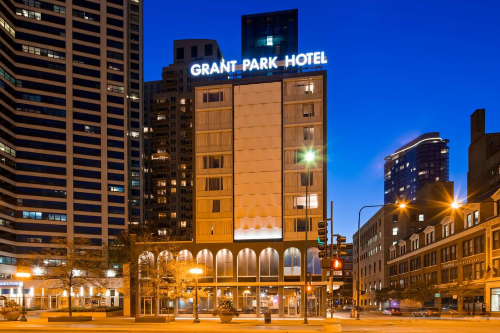 best western grant park hotel voorkant.png
