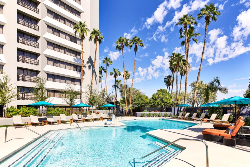 delta hotels phoenix mesa zwembad.png