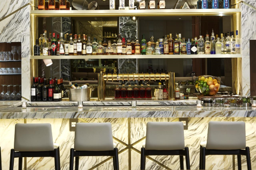 ac hotel by marriott portland downtown bar.png