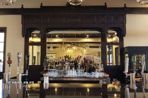 hotel piccadilly bar.png