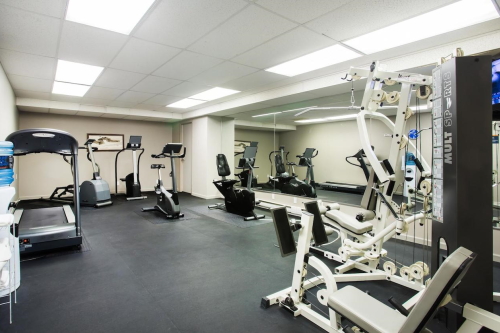 sandman hotel and suites victoria fitness.png