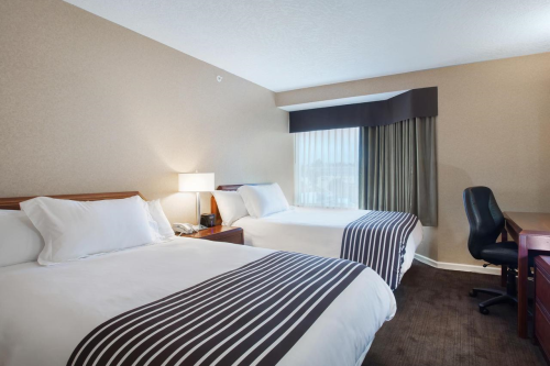 sandman hotel and suites victoria kamer.png