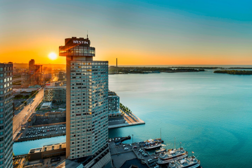 westin harbour castle hotel buitenkant.png