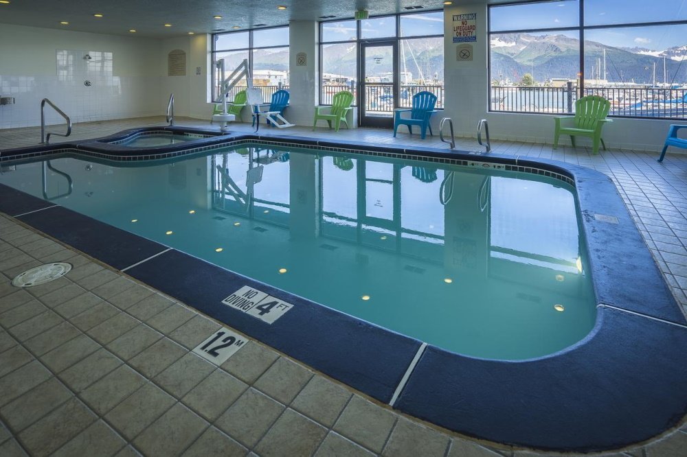 harbor 360 hotel zwembad.jpg