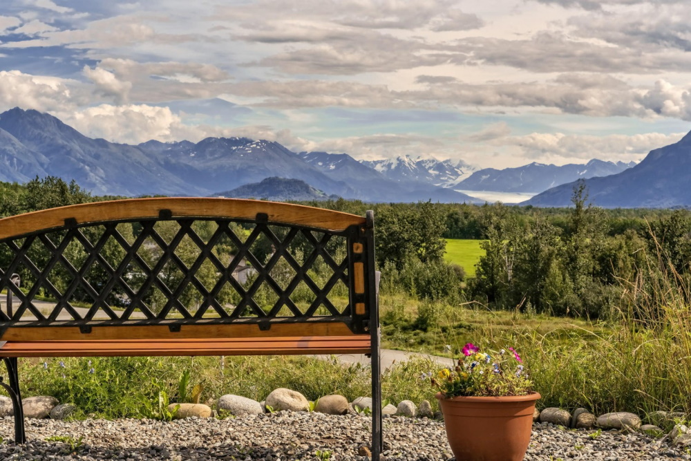 alaska garden gate bb omgeving.jpg
