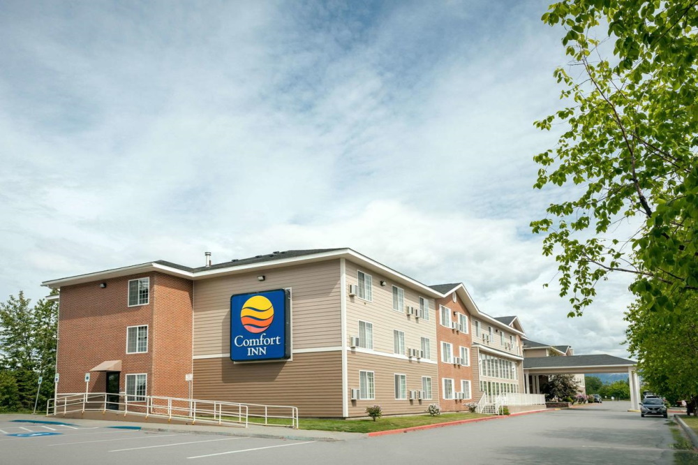 comfort inn ship creek buitenkant.jpg