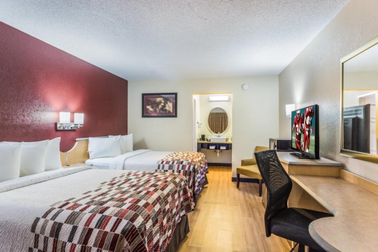 red roof inn williamsburg kamer.jpg