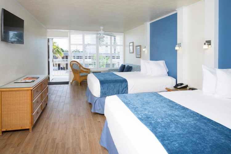 outrigger beach resort kamer.jpg