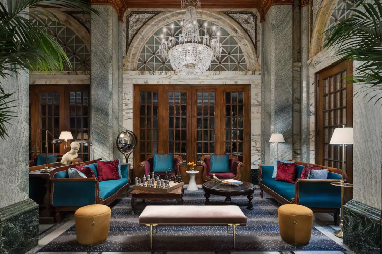 hotel whitcomb lounge.jpg