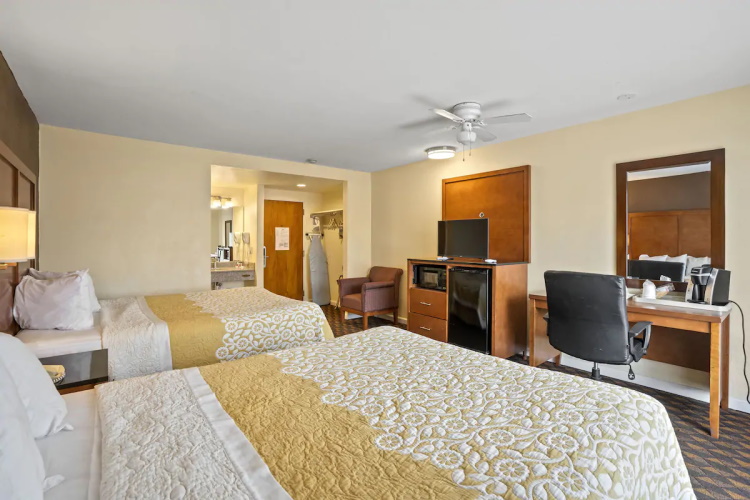 days inn by wyndham san simeon kamers.jpg