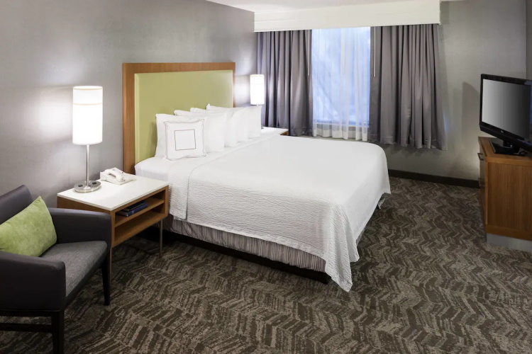 springhill suites by marriott boise parkcenter kamer 1 bed.jpg