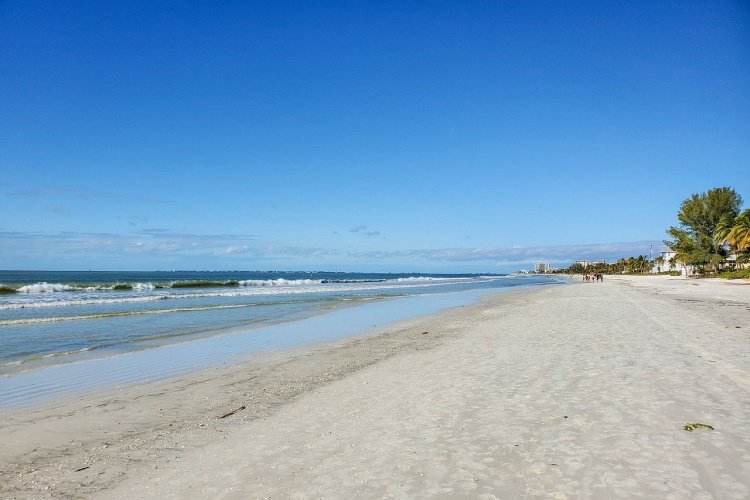 Klik op de afbeelding voor een vergroting fort myers fort-myers-beach-5906634_1280.jpg