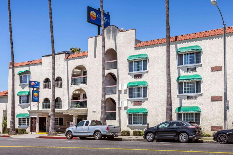 comfort inn santa monica voorkant.jpg