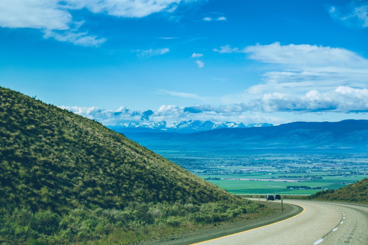 yakima mountains-6467352_1280.jpg