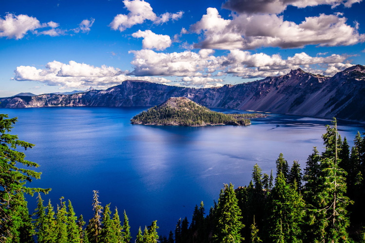 crater lake national park 051659.jpg