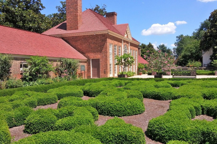 mount vernon mount-vernon-1519531_1280.jpg