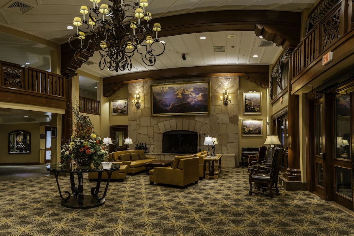 grand canyon railway hotel lounge.jpg