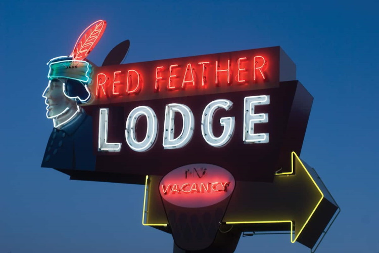 red feather lodge aankomst.jpg