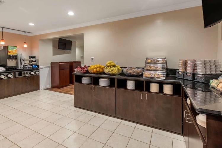 best western plus south bay ontbijt.jpg