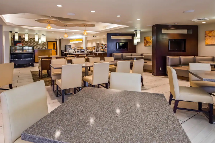 best western plus lake powell restaurant.jpg
