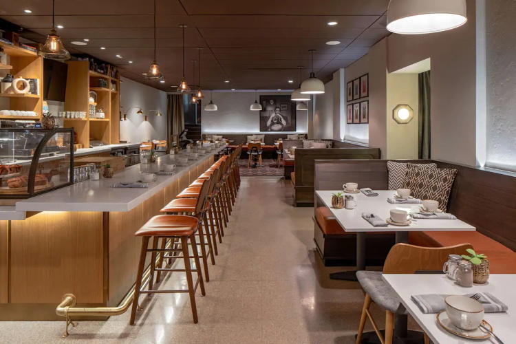 holston house nashville bar eten.jpg