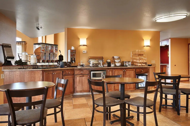 best western palm court inn ontbijt.jpg