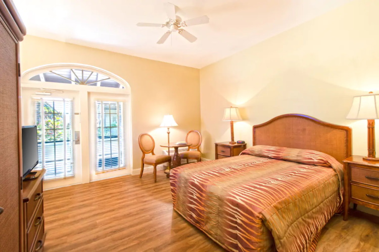 port of the islands everglades adventure resort kamer 1 bed.jpg