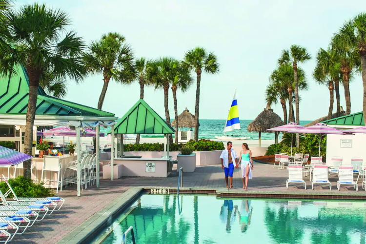 sandcastle resort lido beach zwembad 001.jpg