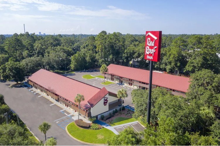red roof inn tallahassee boven.jpg
