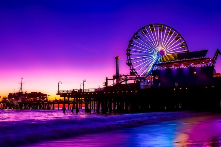 santa monica 2438666_1280.jpg