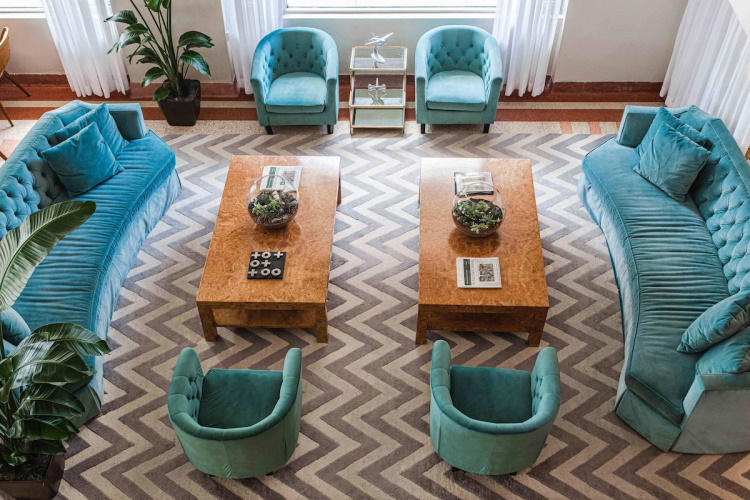 winter haven south beach lobby 002.jpg