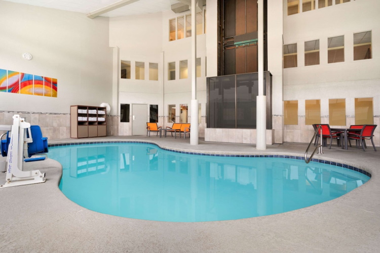 days hotel flagstaff zwembad.jpg