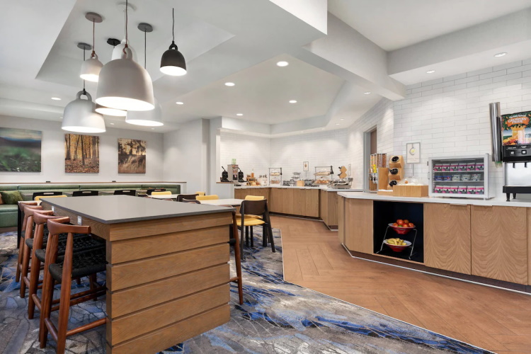 fairfield inn by marriott visalia sequoia ontbijt.jpg