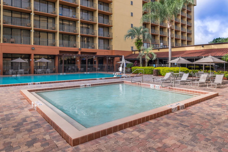 holiday inn & suites orlando sw - celebration area zwembad.jpg