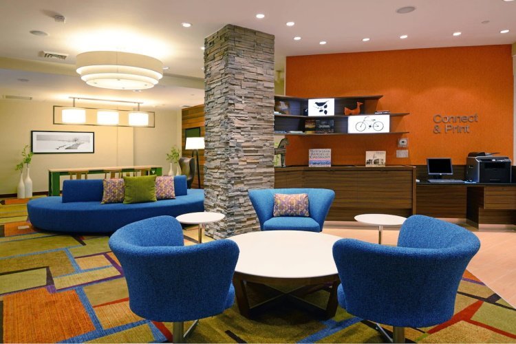 fairfield inn & suites by marriott denver cherry creek lounge.jpg