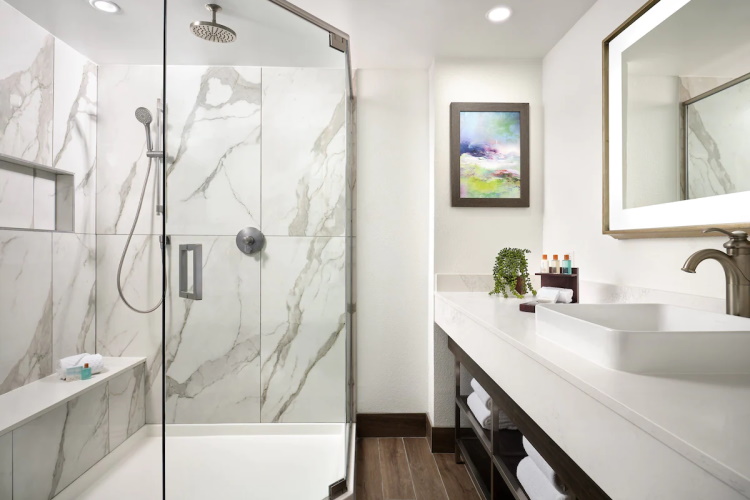 buena vista suites badkamer.jpg