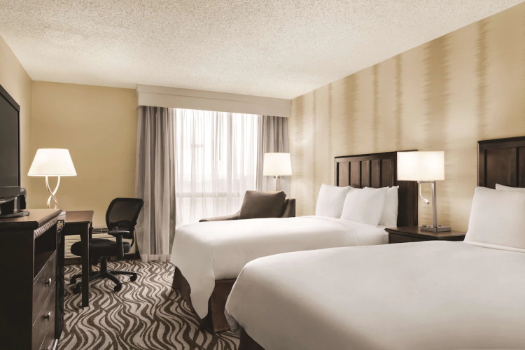 radisson hotel fort worth fossil creek kamer.jpg