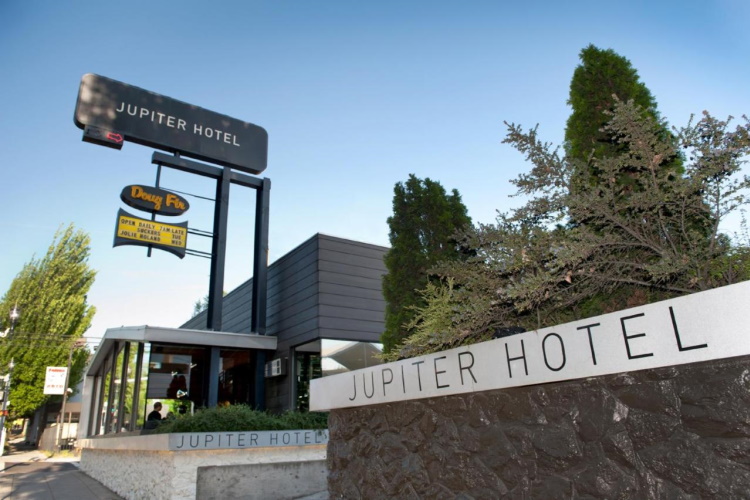 jupiter hotel voorkant.jpg