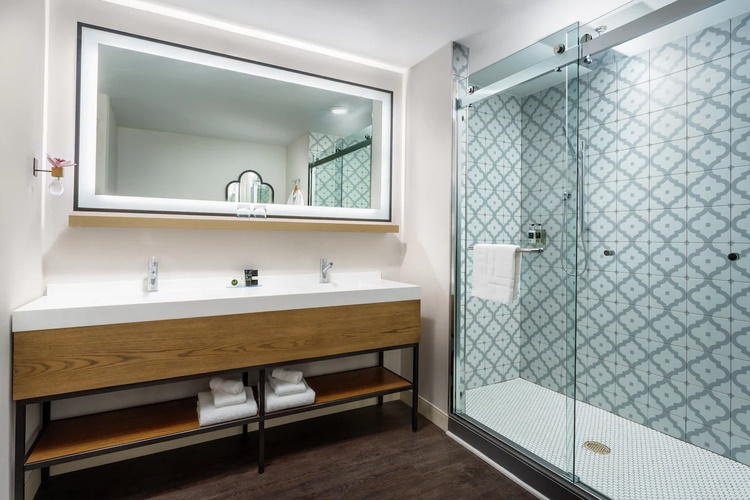 hotel spero badkamer.jpg