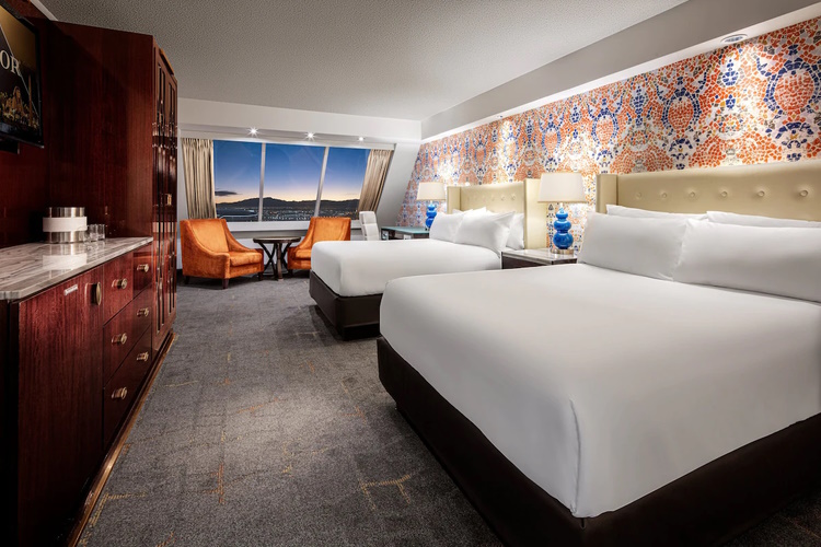 luxor las vegas kamer 2 bedden.jpg