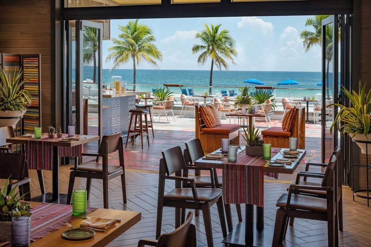 the westin fort lauderdale beach resort restaurant 001.jpg