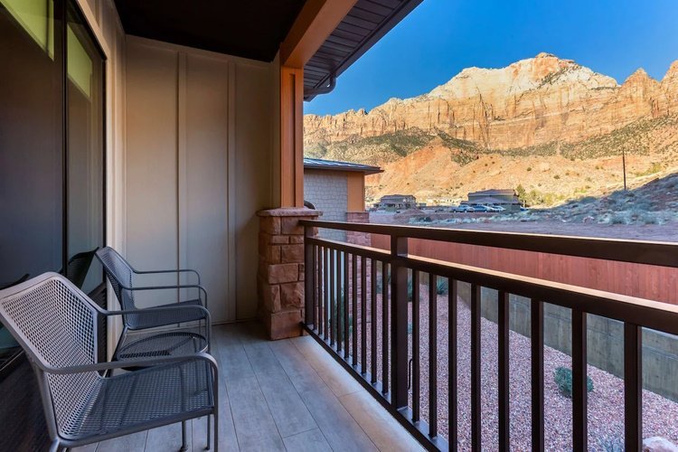 best western plus zion canyon inn suites balkon.jpg