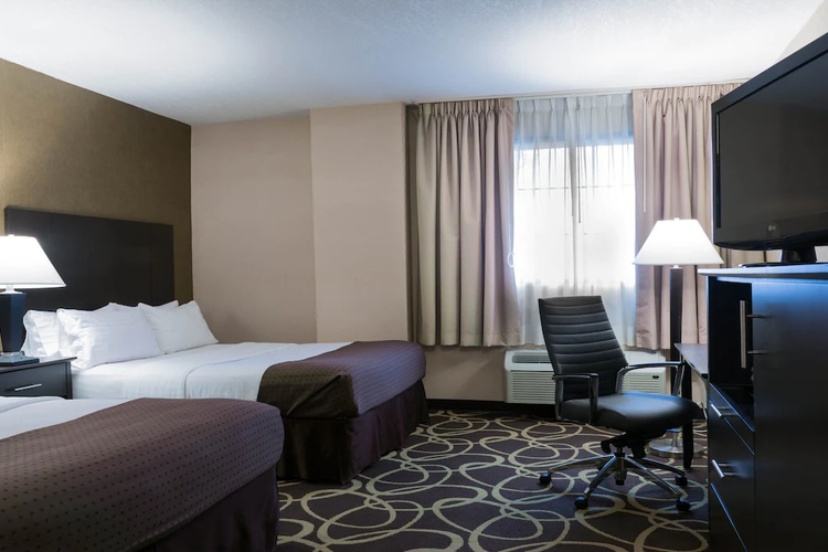 holiday inn niagara falls-scenic downtown kamer.jpg
