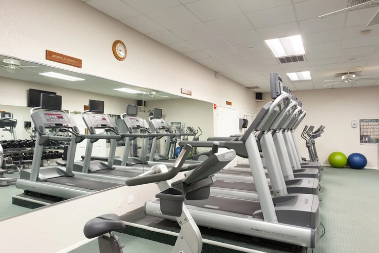 island grand a tradewinds beach resort fitness.jpg