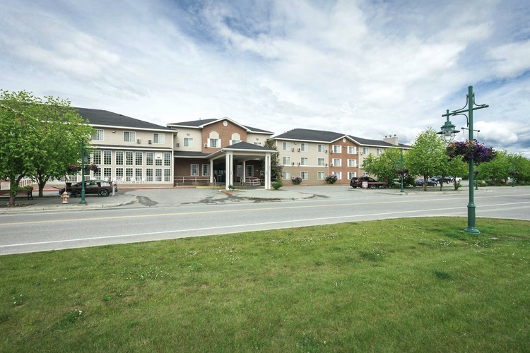 wingate by wyndham anchorage downtown buitenkant.jpg